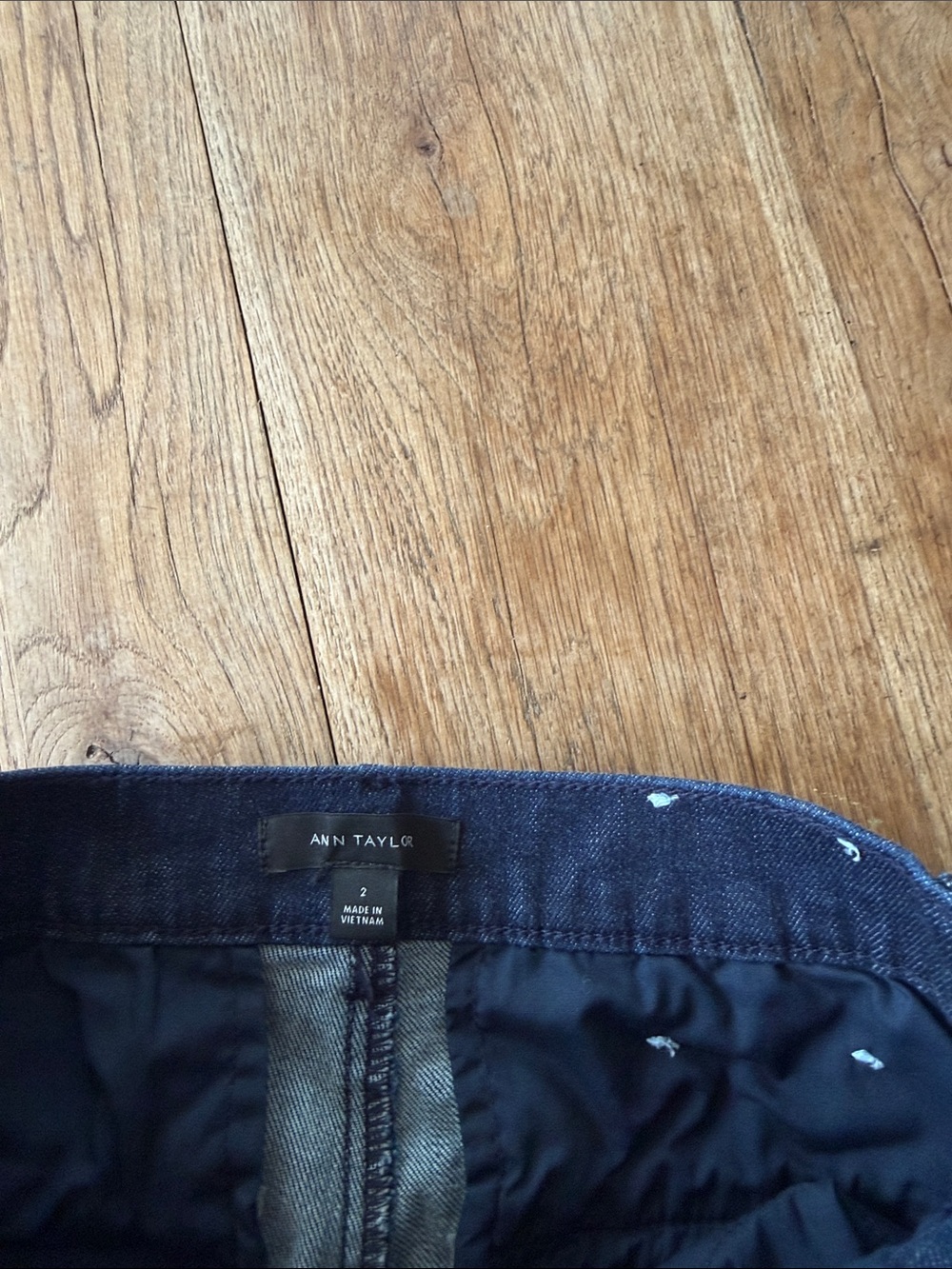 Ann Taylor Denim Jeans Dark size 2 - Picture 5 of 7